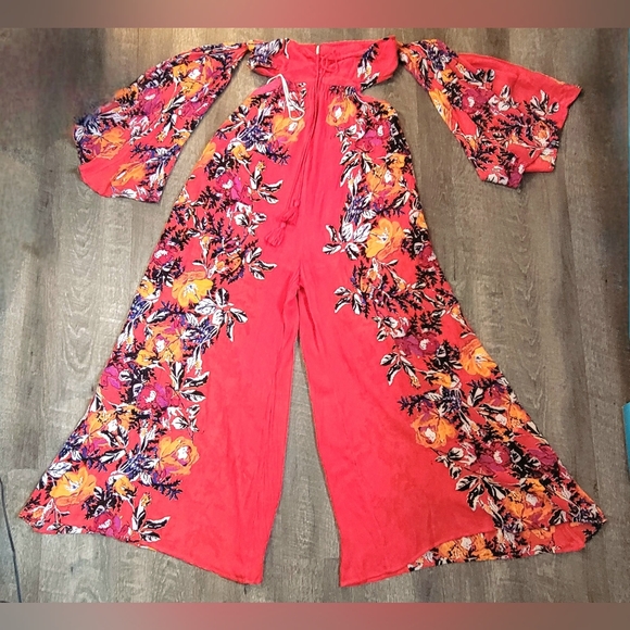 Free People Falling Flowers Jumpsuit Womens M Red Multi Floral Cutout Flowy Boho - Picture 7 of 16